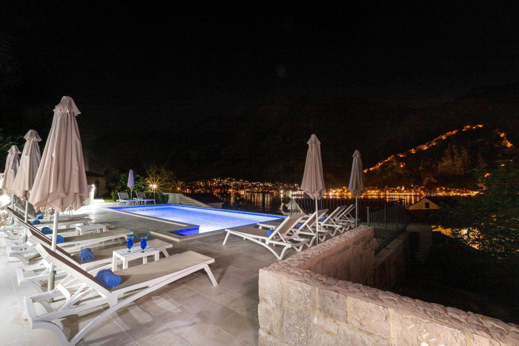 Apartments Doncic Kotor Extérieur photo