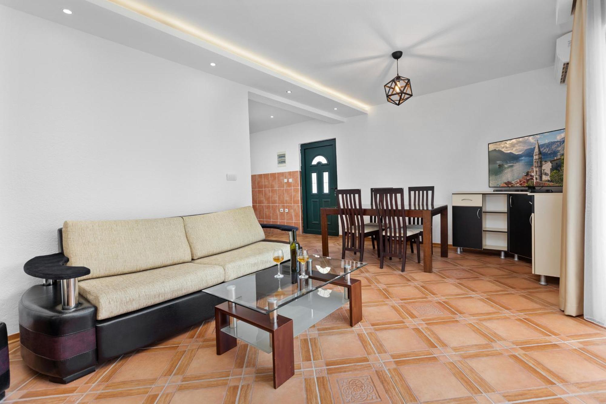 Apartments Doncic Kotor Extérieur photo